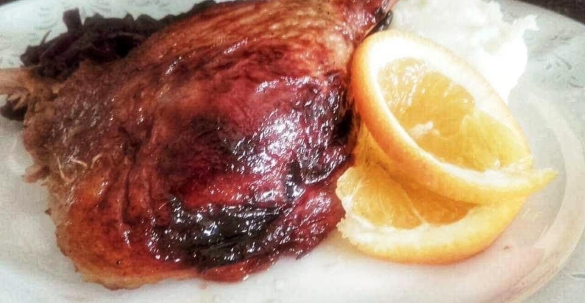 Patka s heljdom i umakom od naranče